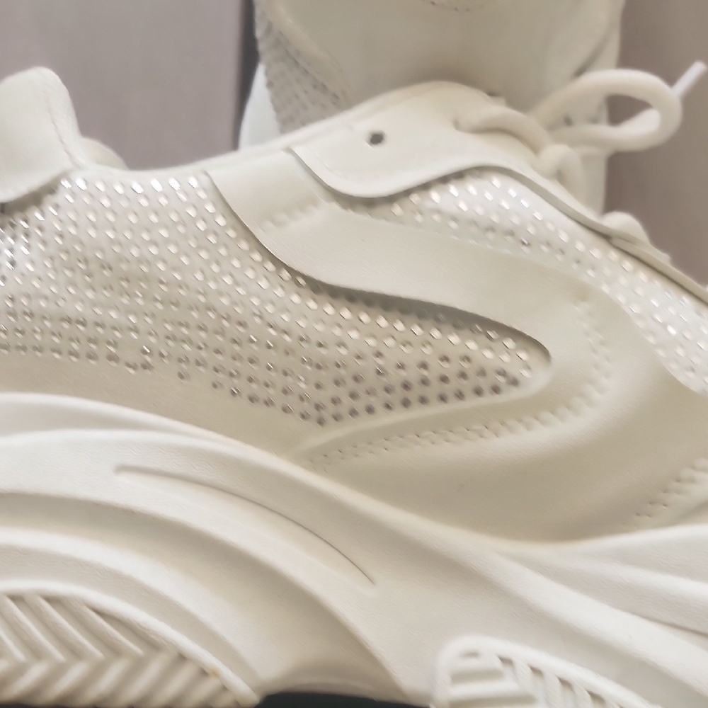 Nature Breeze Stylish White Athletic Sneakers - Picture 6 of 8